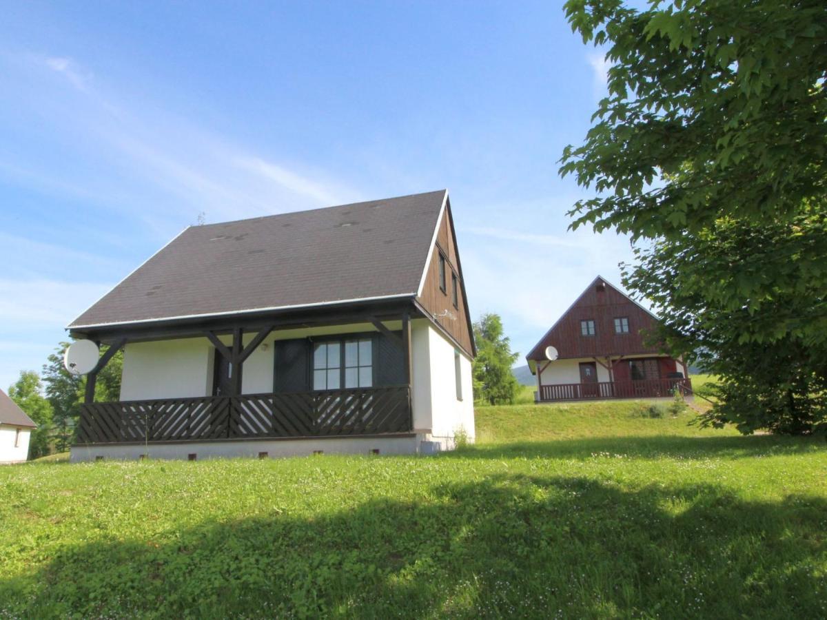 Holiday Home Holiday Hill 51 By Interhome Cista  Exterior photo